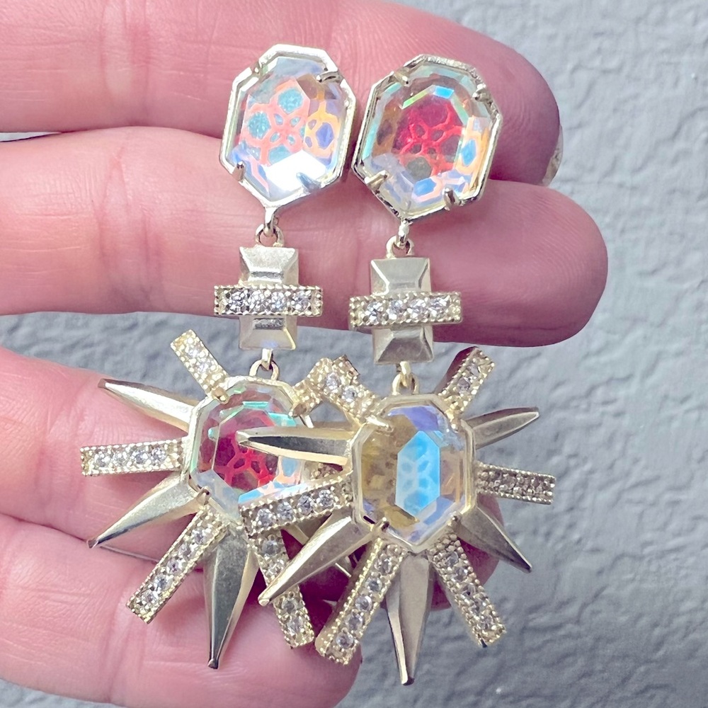 NWT Kendra Scott Allie earrings dichroic glass